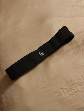 lululemon athletica Black Stretch Headband with Reflective Logo
